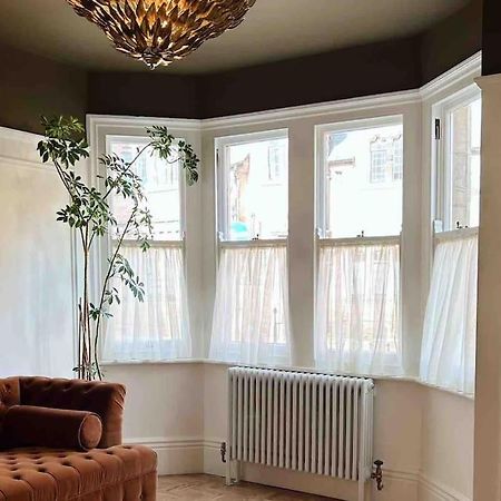 Luxury City Centre Townhouse - Sleeps 6 Chester Bagian luar foto