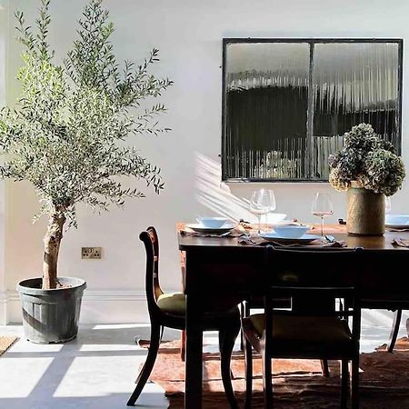 Luxury City Centre Townhouse - Sleeps 6 Chester Bagian luar foto