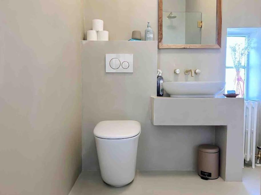 Luxury City Centre Townhouse - Sleeps 6 Chester Bagian luar foto